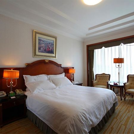 New Grand Dynasty Hotel Chaoyang  Exterior foto