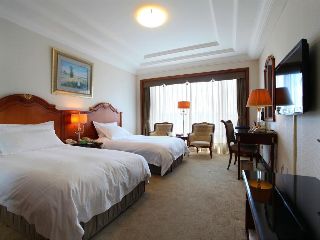 New Grand Dynasty Hotel Chaoyang  Exterior foto
