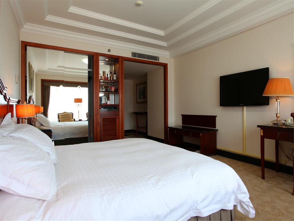 New Grand Dynasty Hotel Chaoyang  Exterior foto